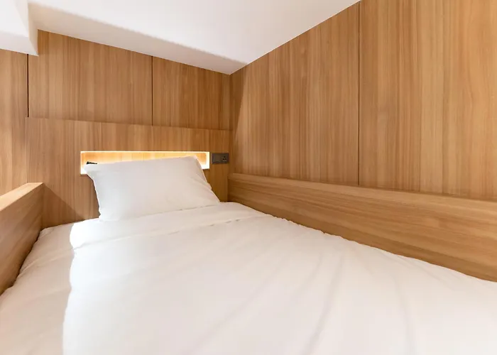 Hotel Akastay Myeongdong *